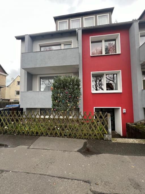 Gepflegte 3 Zimmer Wohnung! Hanóver Exterior foto